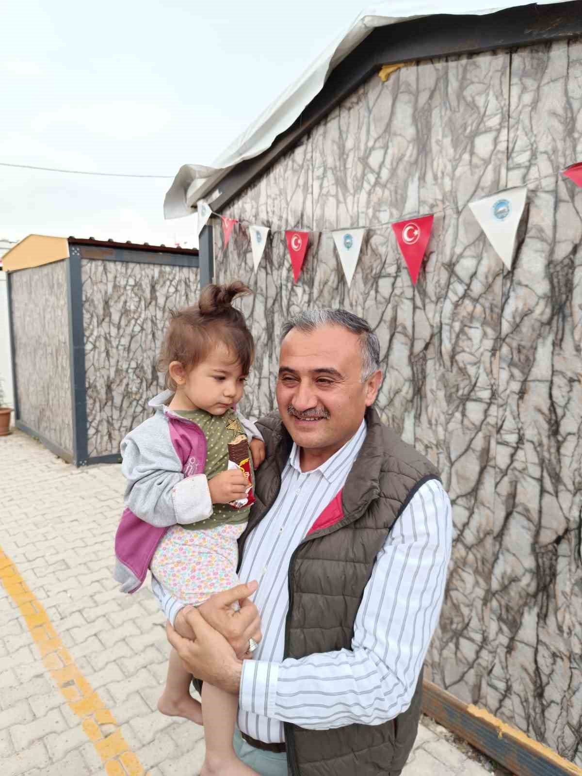 Başkan Cabbar’dan Elbistan Develi Konteyner Kent e ziyaret