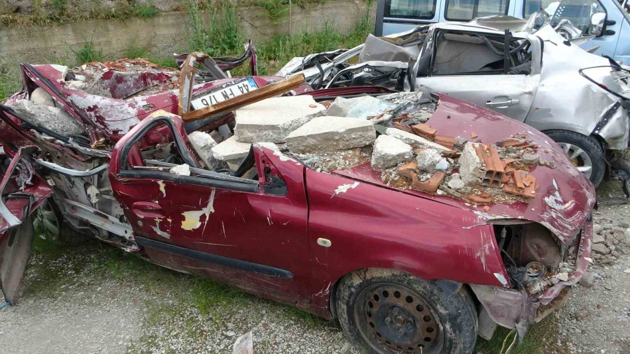 Malatya’da depremde 200 milyon TL değerindeki 245 araç hurdaya döndü