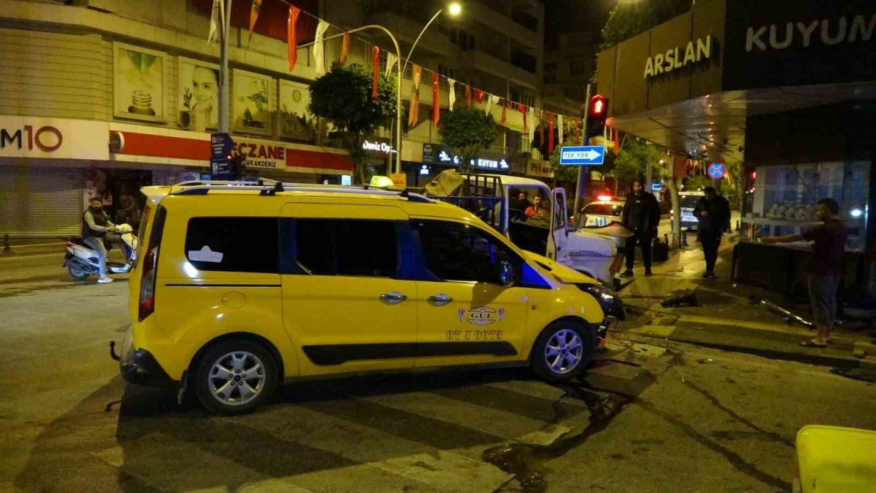 Kazada yaralanan alkollü ve ehliyetsiz sürücünün hastane firarı cezaya engel olamadı