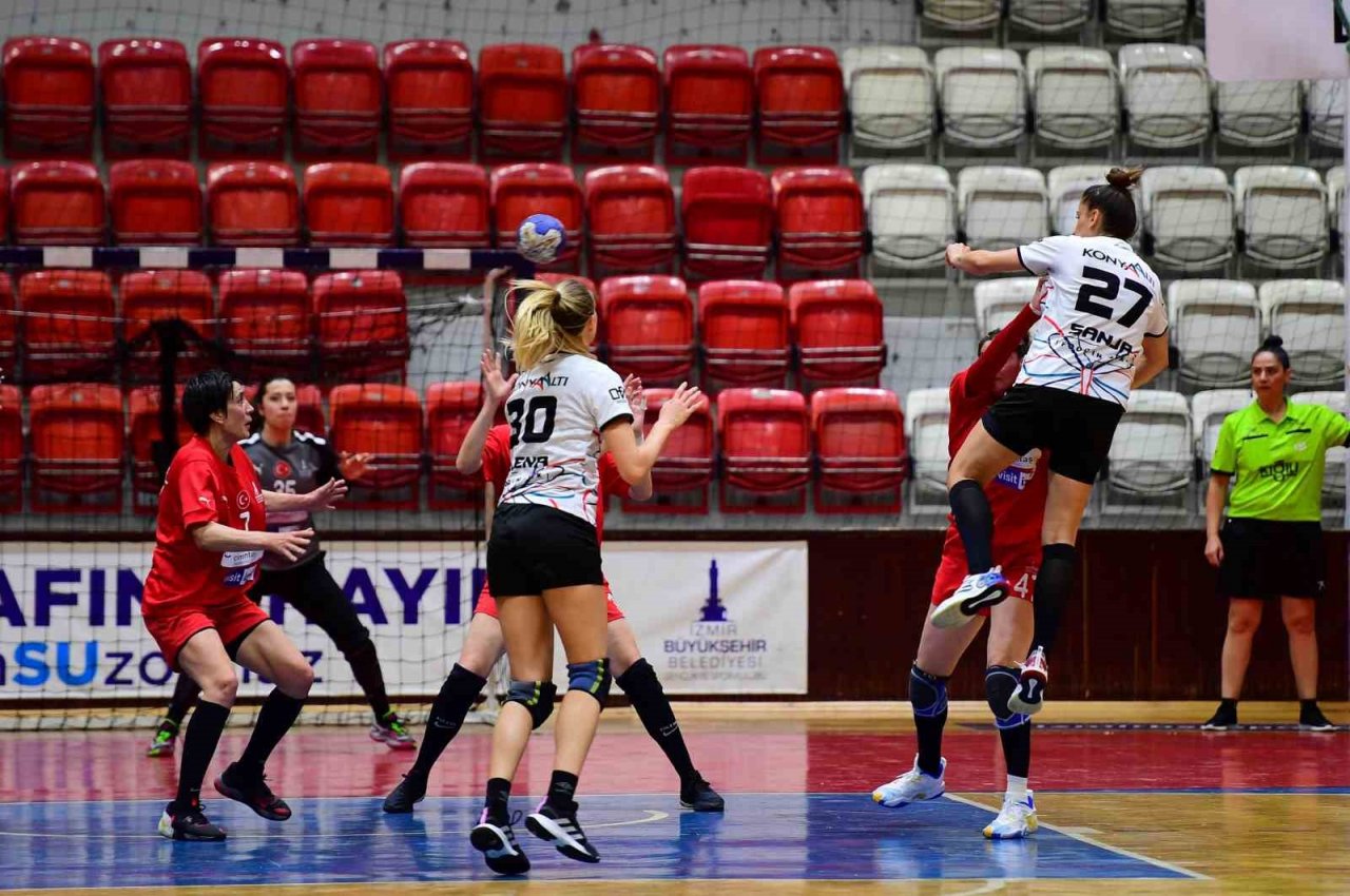 Avrupa Şampiyonu tur peşinde