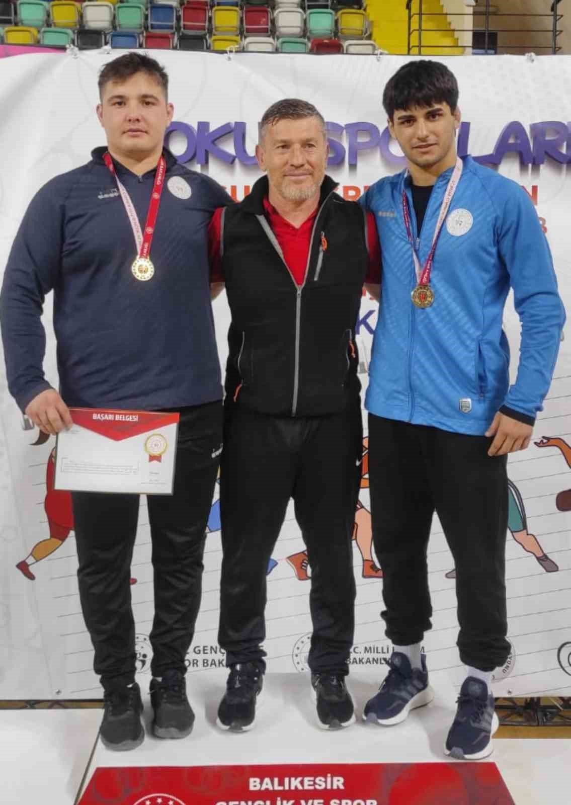 Köyceğizli güreşçi, Sınakçı Türkiye şampiyonu oldu