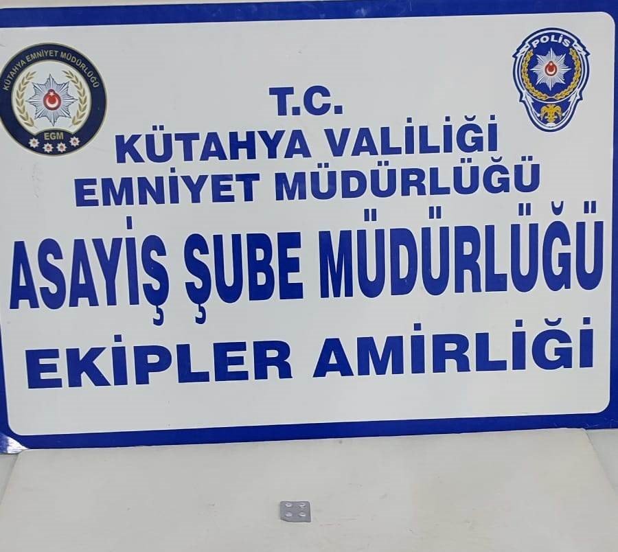 Kütahya’da “Dar Bölge” uygulamasında 175 şahıs, 98 aracın GBT kontrolü ve denetimi yapıldı