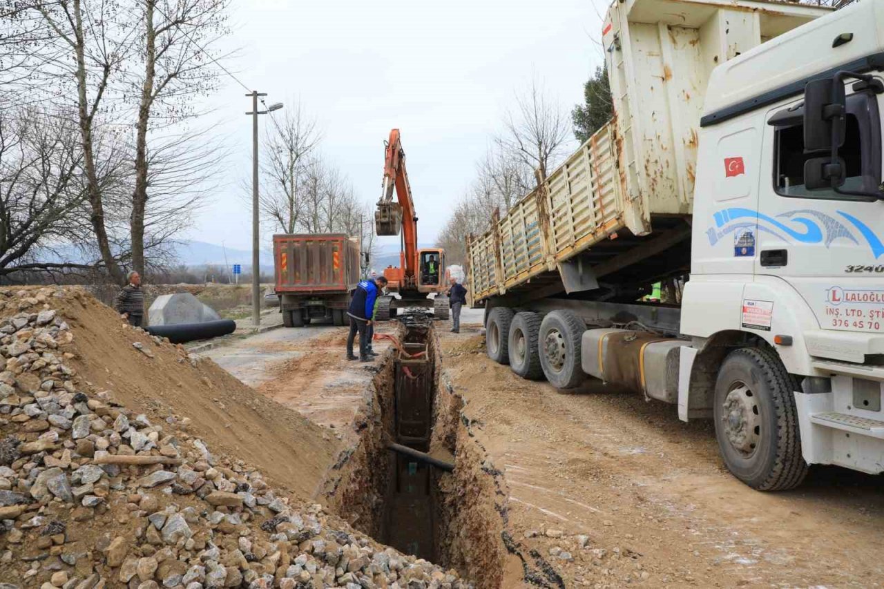 Düğerek kanalizasyona kavuşuyor