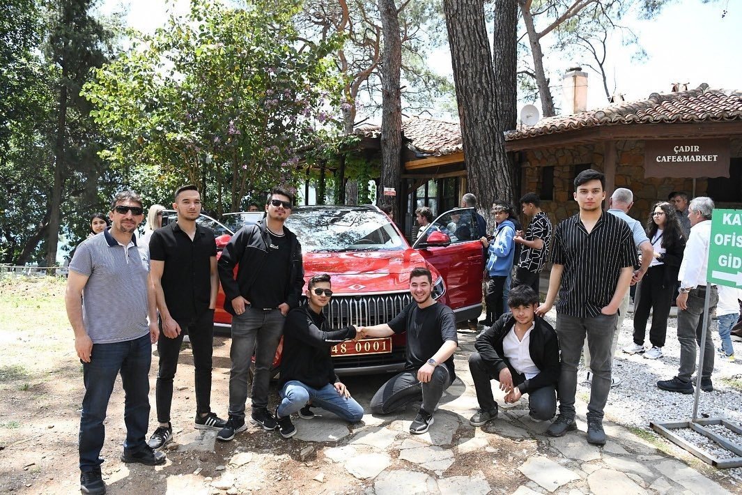 Muğla Valisi Tavlı: "Teknofest gençliğinin her zaman yanındayız"