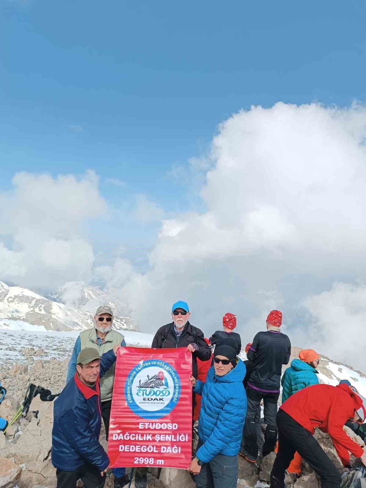 Dağcılık Şenliğine 40 kulüp, yaklaşık 1700 katılımcı dağcı ve doğasever katıldı