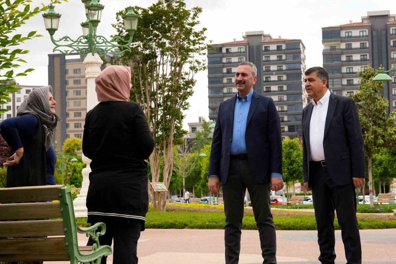 Şehitkamil’e 2 yeni park