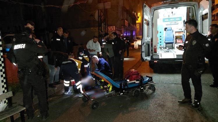Sokak ortasında silahlı saldırıya uğrayan şahıs hayatını kaybetti