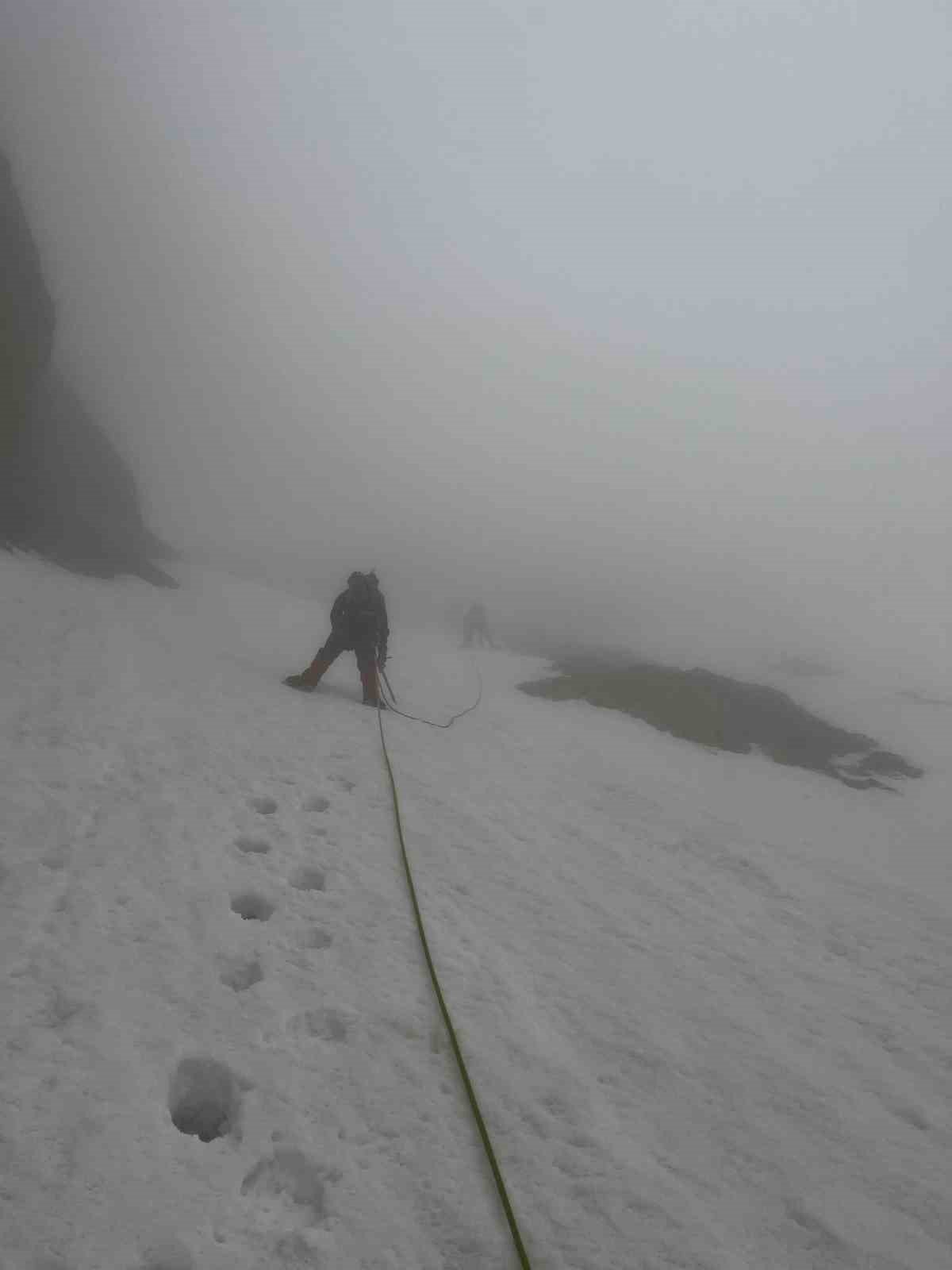 Vestel personelinden 19 Mayıs büyük Demirkazık tırmanışı