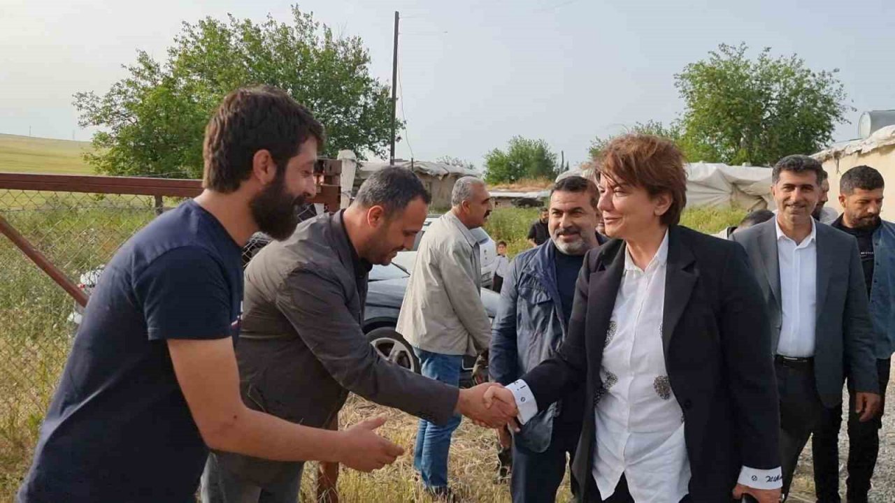 Hanımağa, Cumhurbaşkanı Erdoğan’a destek için ilçe ilçe dolaşıyor
