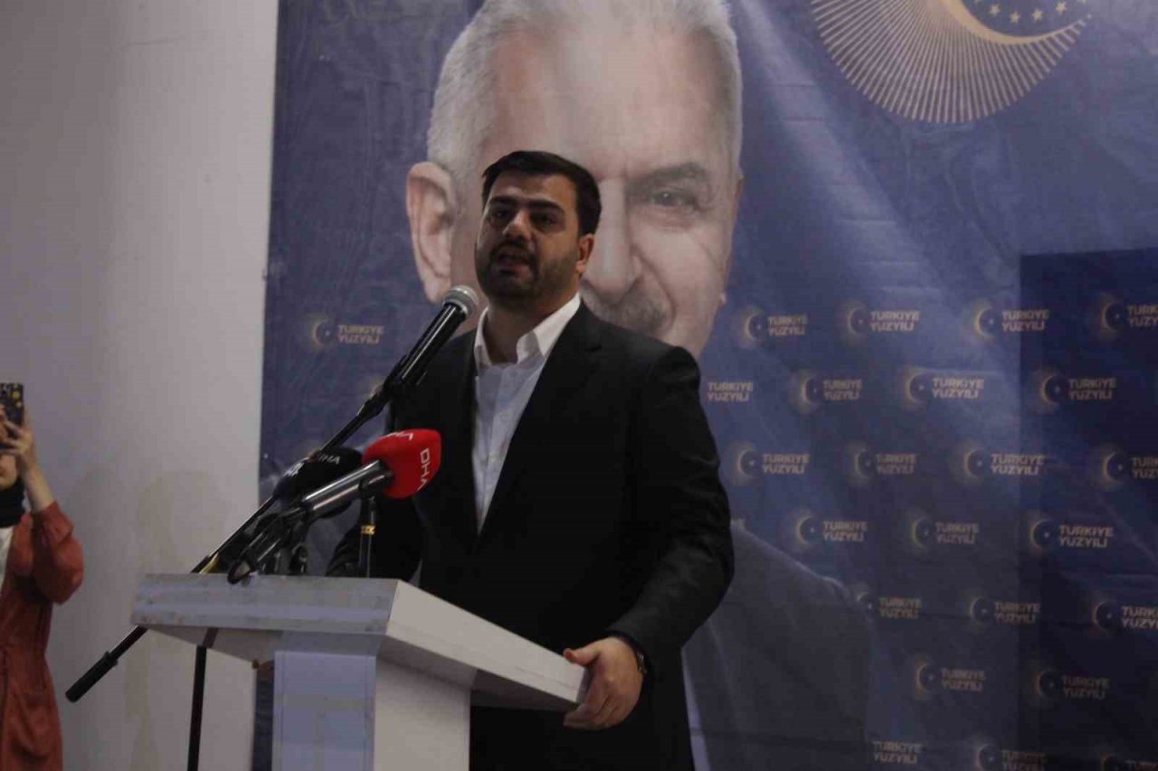 Binali Yıldırım: “1 milyon mülteci gidecek noktaya geldi”