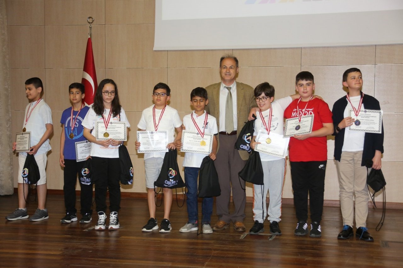 27. Ulusal Antalya Matematik Olimpiyatları sonuçları açıklandı