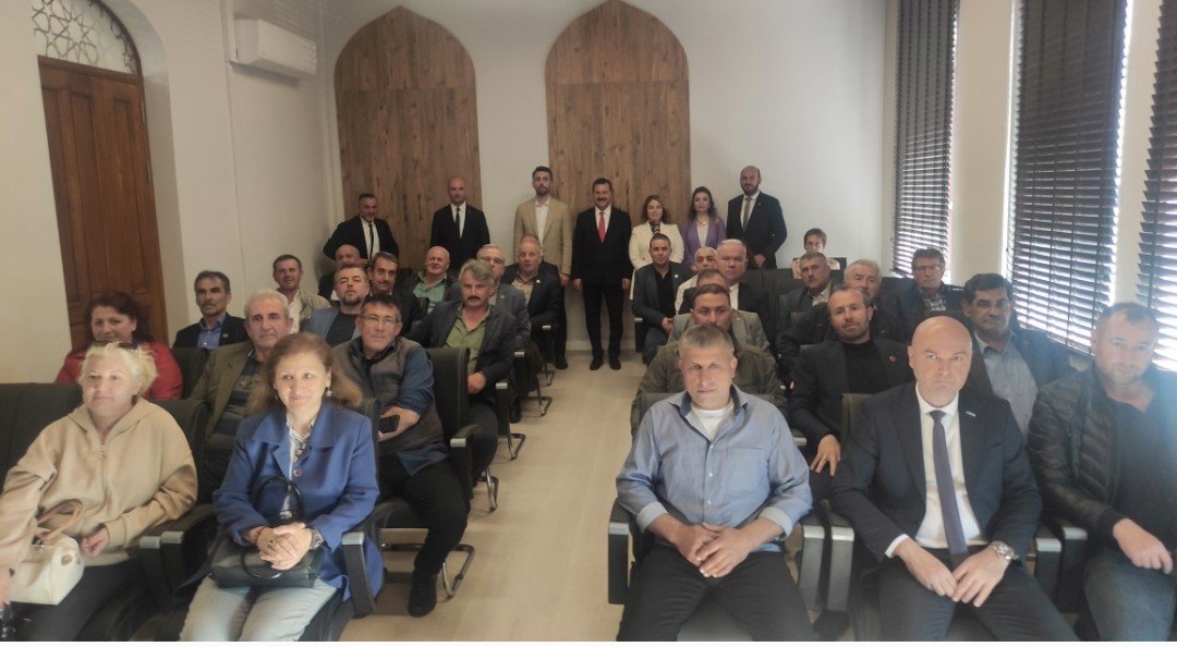 Bandırma’ya Büyükşehir Hizmet Binası hizmete girdi