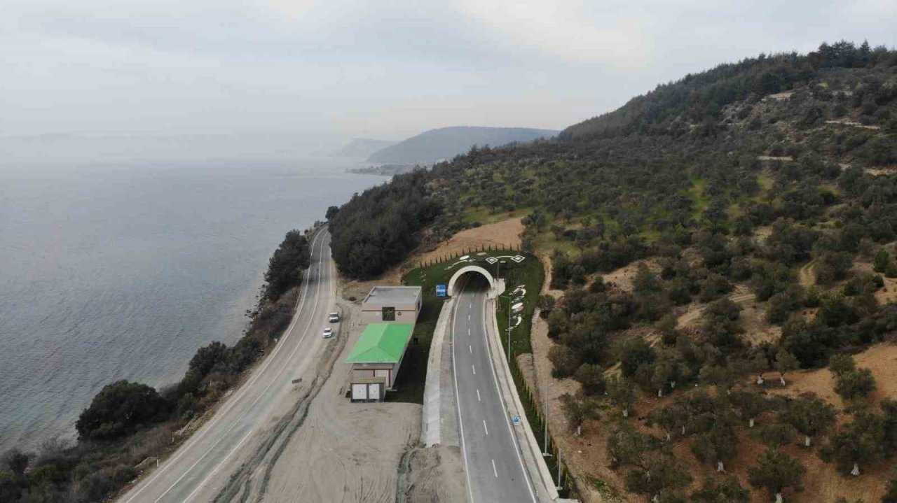 Gelibolu Eceabat yolu 45 dakikadan 25 dakikaya düştü