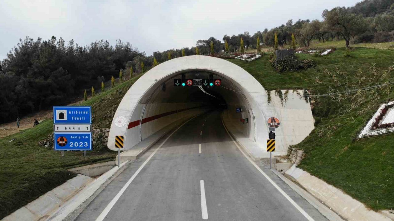 Gelibolu Eceabat yolu 45 dakikadan 25 dakikaya düştü