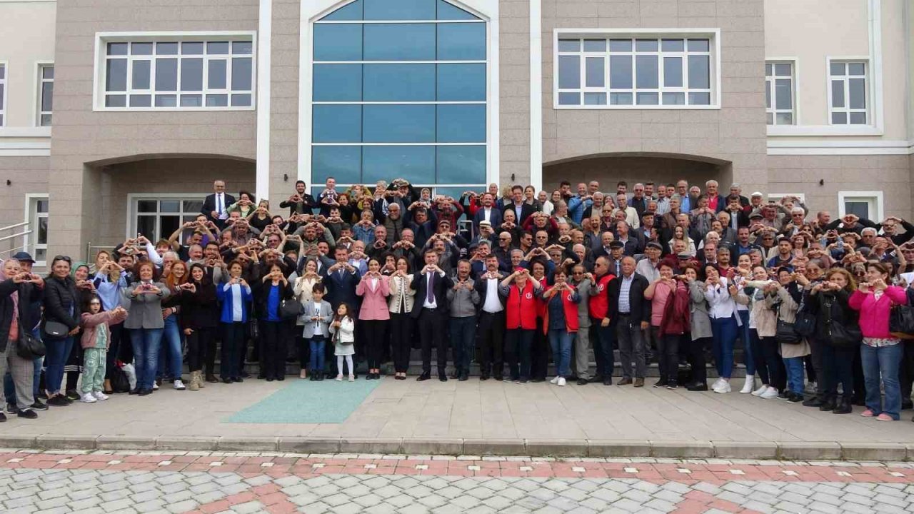 Burdur Milletvekilleri mazbatalarını aldı