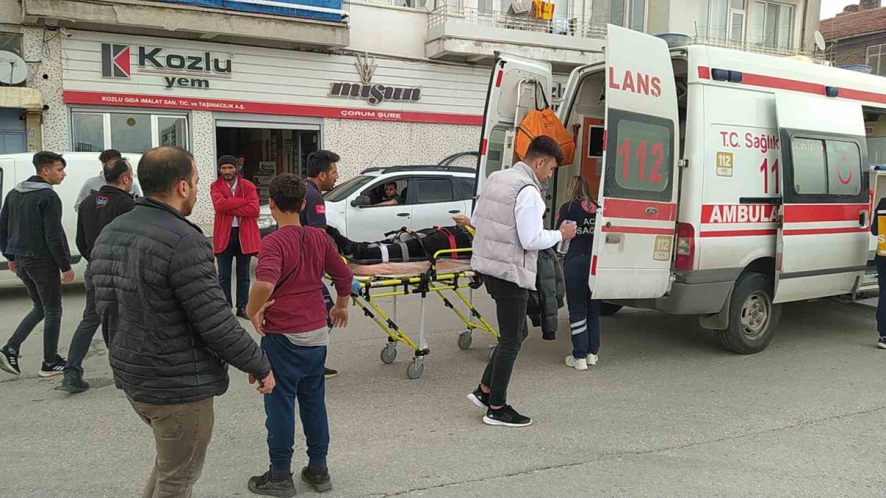 Motosiklet ve bisiklet sürücüsü ölümden döndü