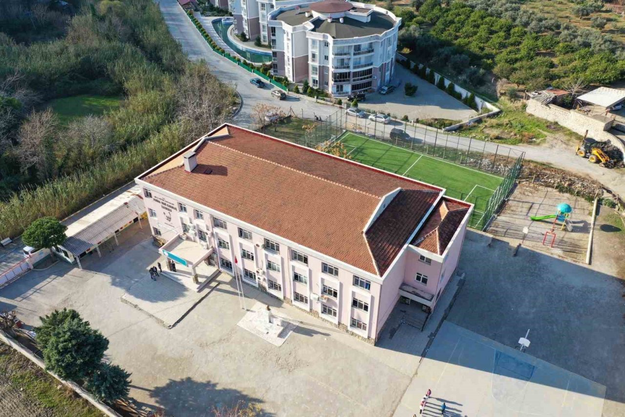 Kuşadası’nda altyapılar iyileştiriliyor