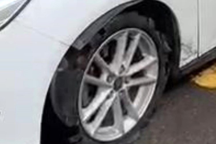 ‘Dur’ ihtarına uymayan zehir taciri kapanla yakalandı