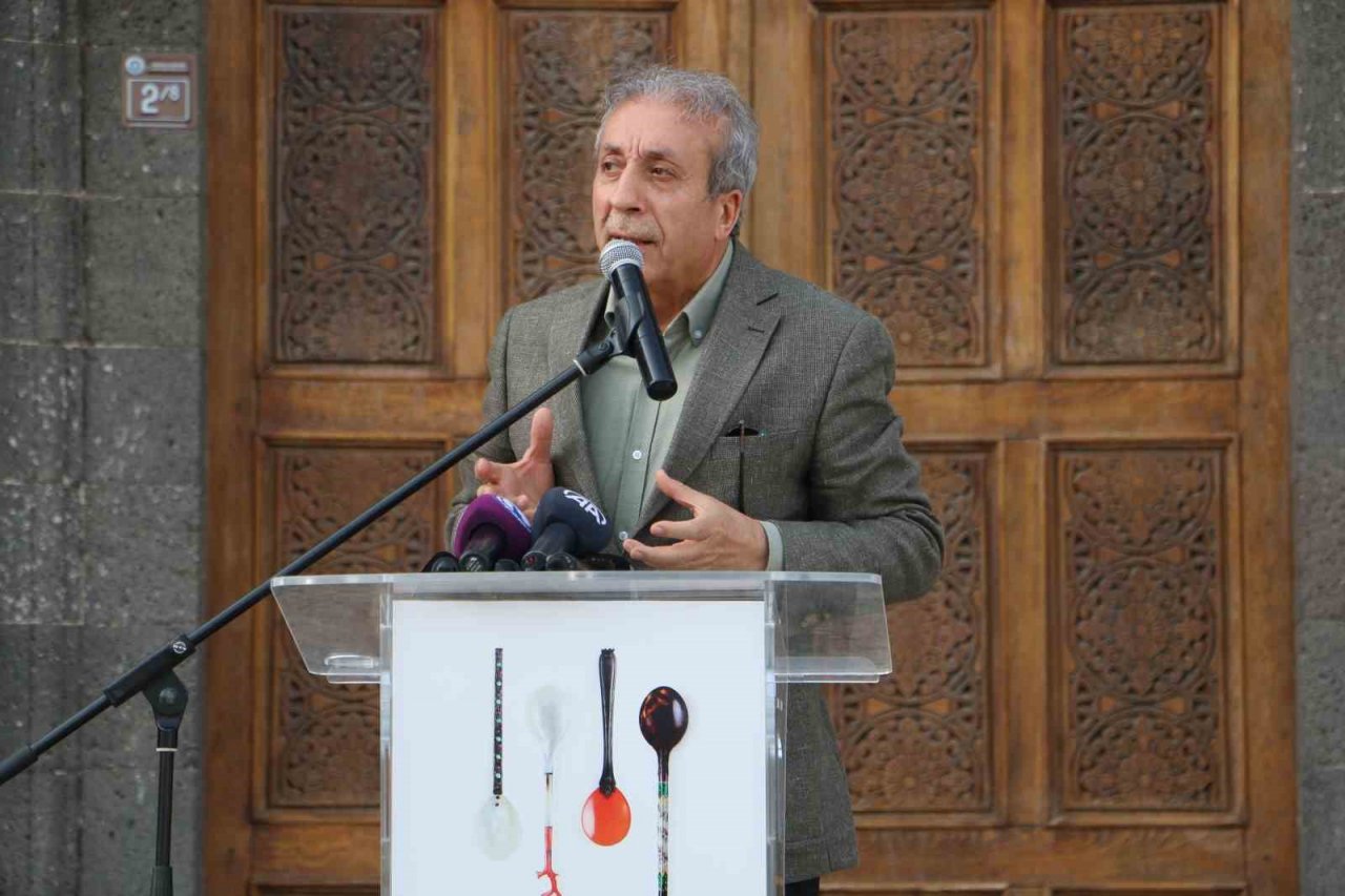 Diyarbakır’ın yöresel lezzetleri tarihi ilçede tanıtıldı