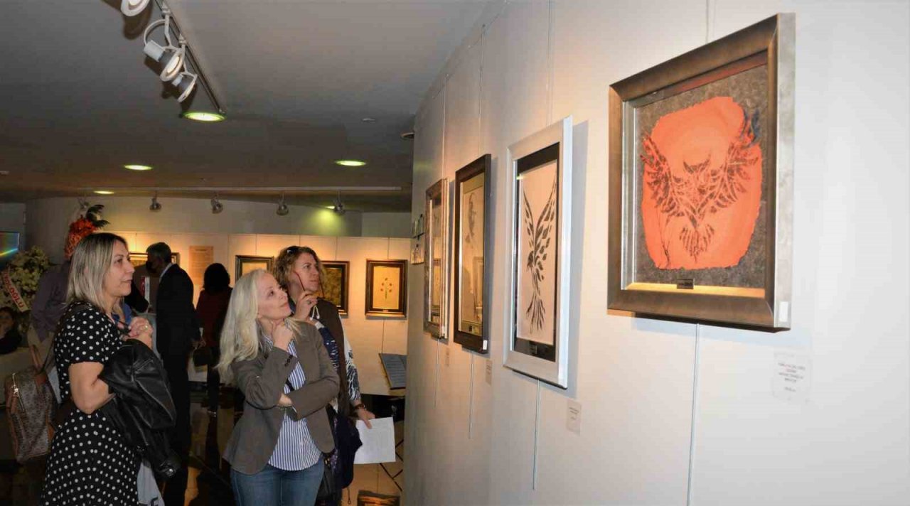 ASO’da “Giz ve Biz” Ebru Sergisi