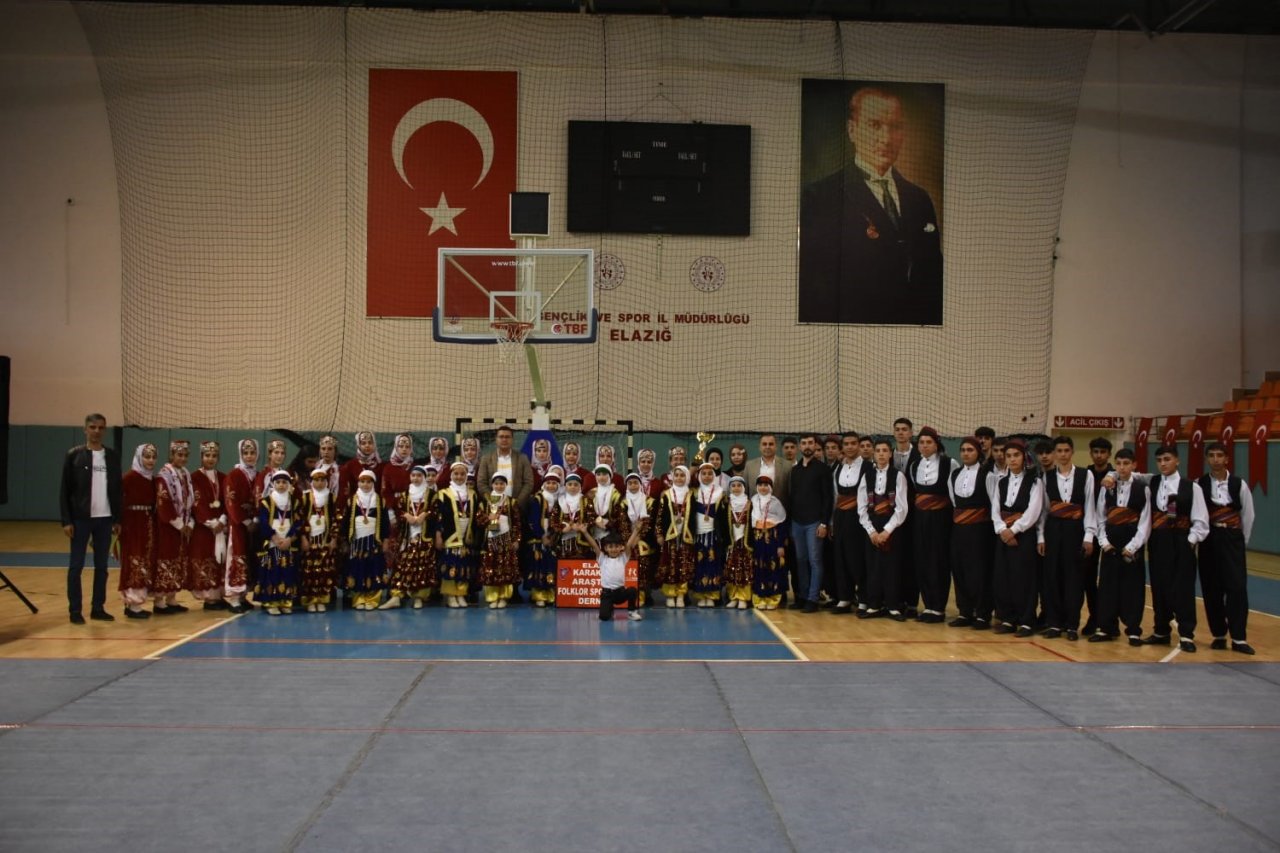 Halk oyunları yarışmaları sona erdi