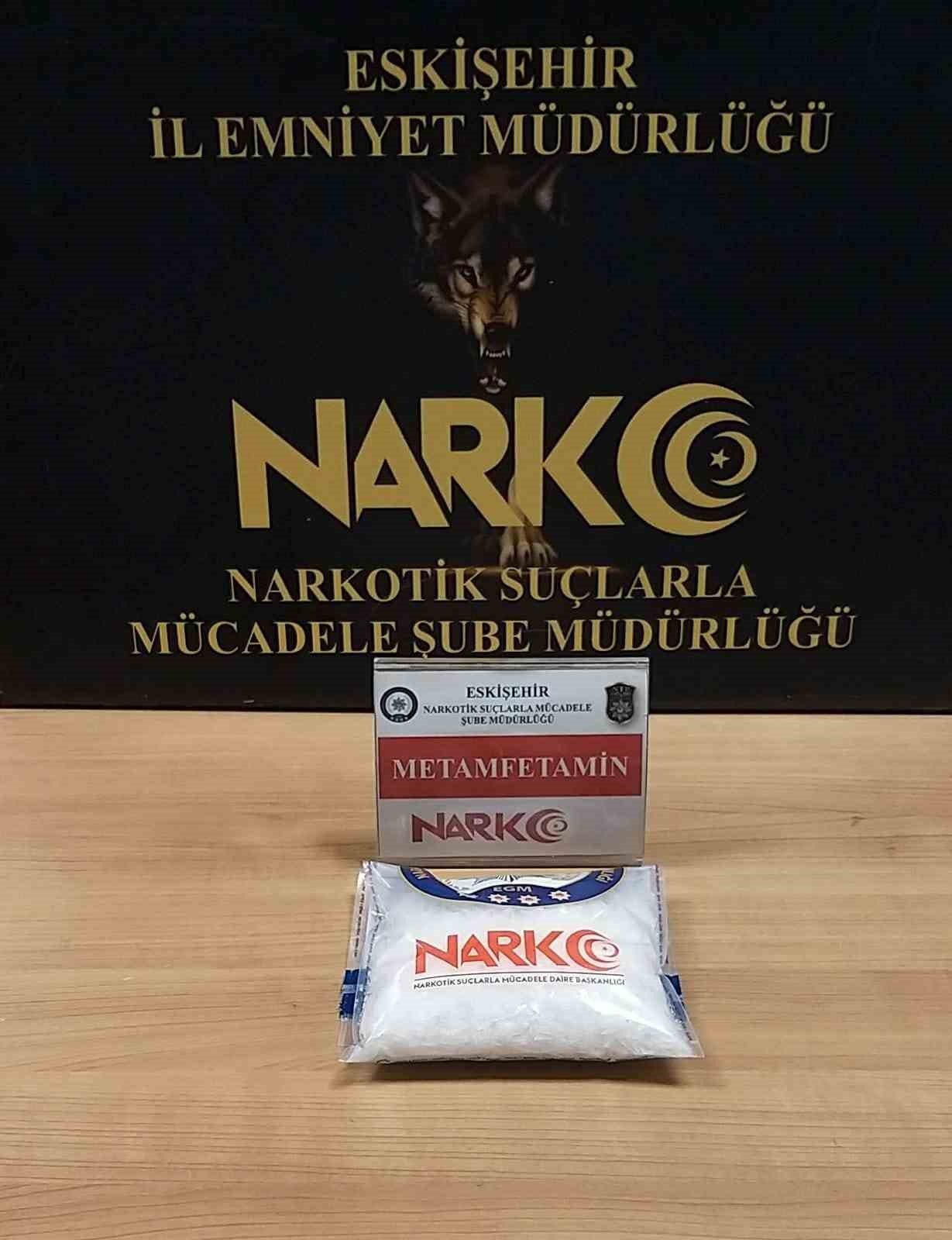 1,8 kilogram uyuşturucu madde ele geçirilen operasyonlarda 18 şüpheli yakalandı