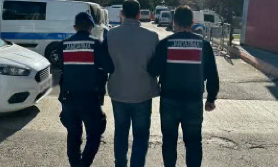 Gaziantep’te çeşitli suçlardan aranan 30 şahıs tutuklandı