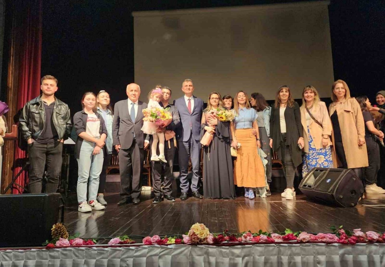 Gölcüklü öğrencilerden nostalji rüzgarı