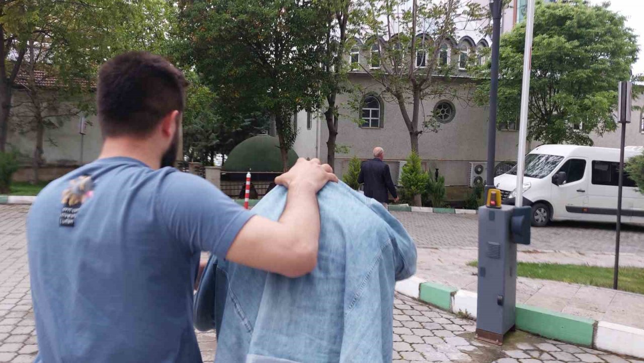 Uyuşturucu ticaretinden tutuklandı