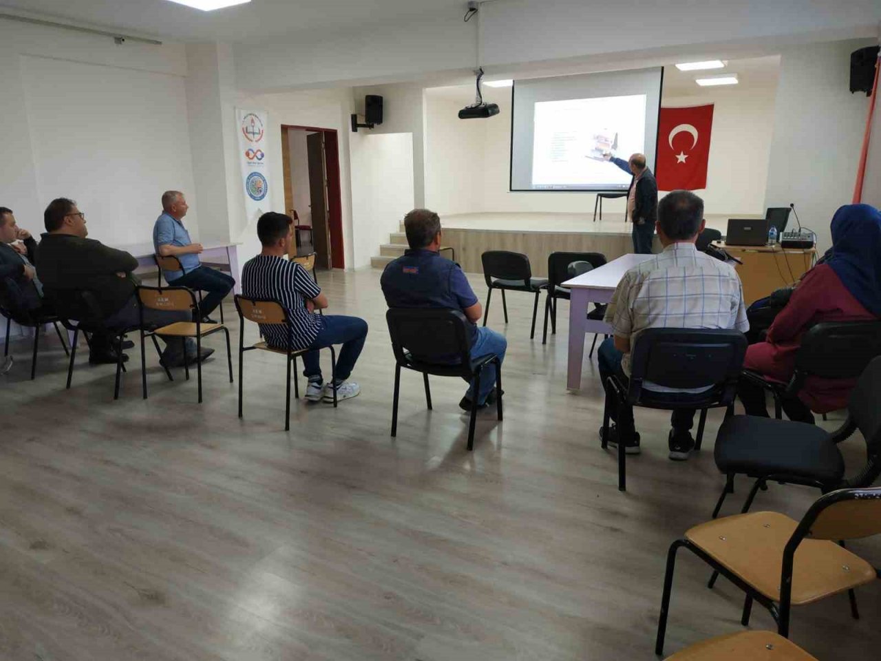 Hisarcık’ta “Doğalgaz Yakıtlı Kalorifer Ateşçisi” kursu açıldı