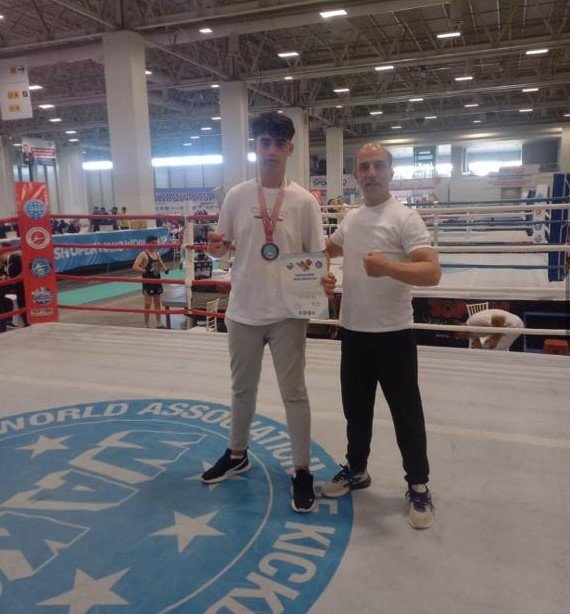 Elazığlı sporculardan 4 madalya