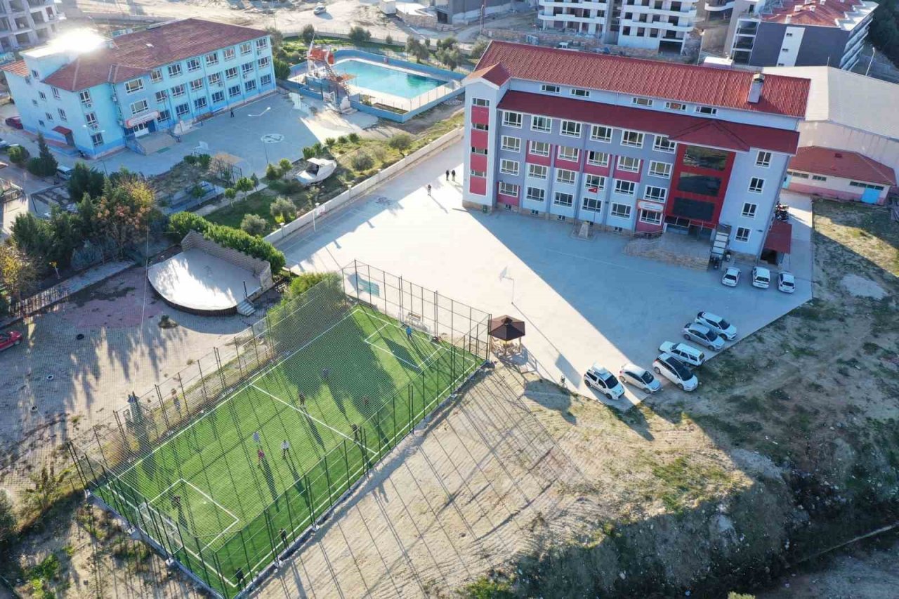 Kuşadası’nda altyapılar iyileştiriliyor