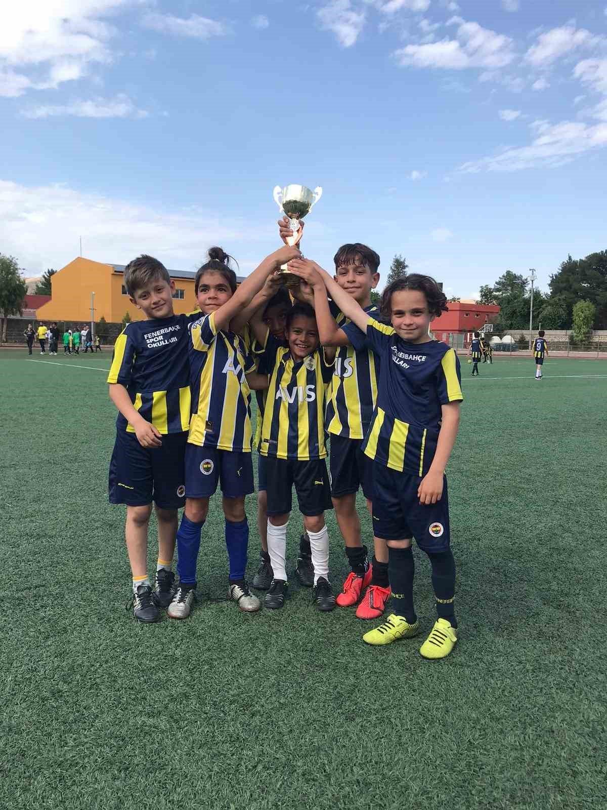 Mardin Fenerbahçespor okulu üst üste ikinci kez şampiyon