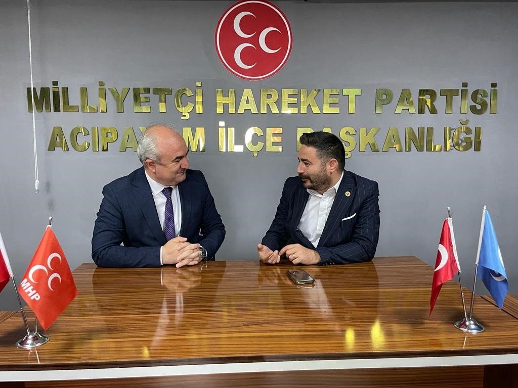 Yusuf Garip’ten MHP ilçe teşkilatlarına teşekkür ziyareti