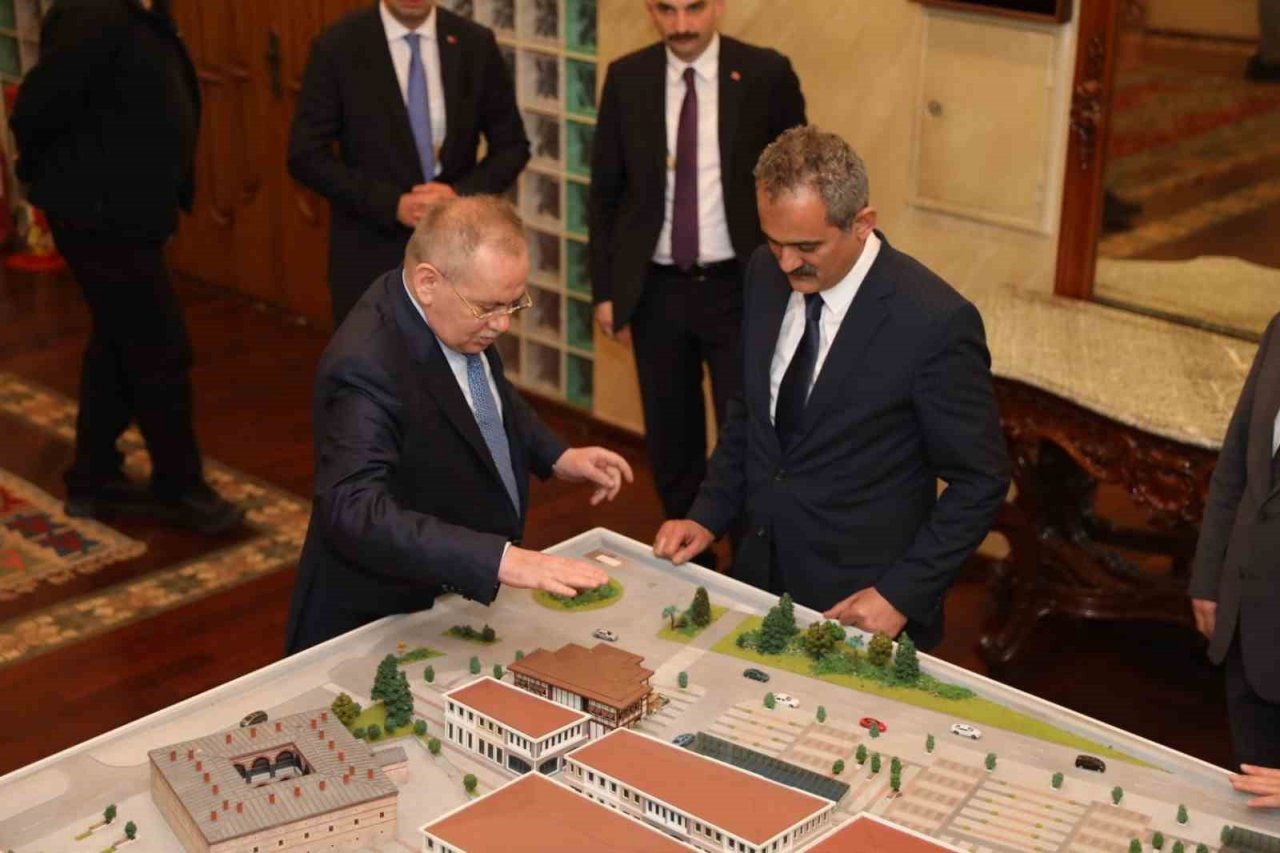 Bakan Mahmut Özer: “Türkiye’deki tüm OSB’lere anaokulları açıyoruz”