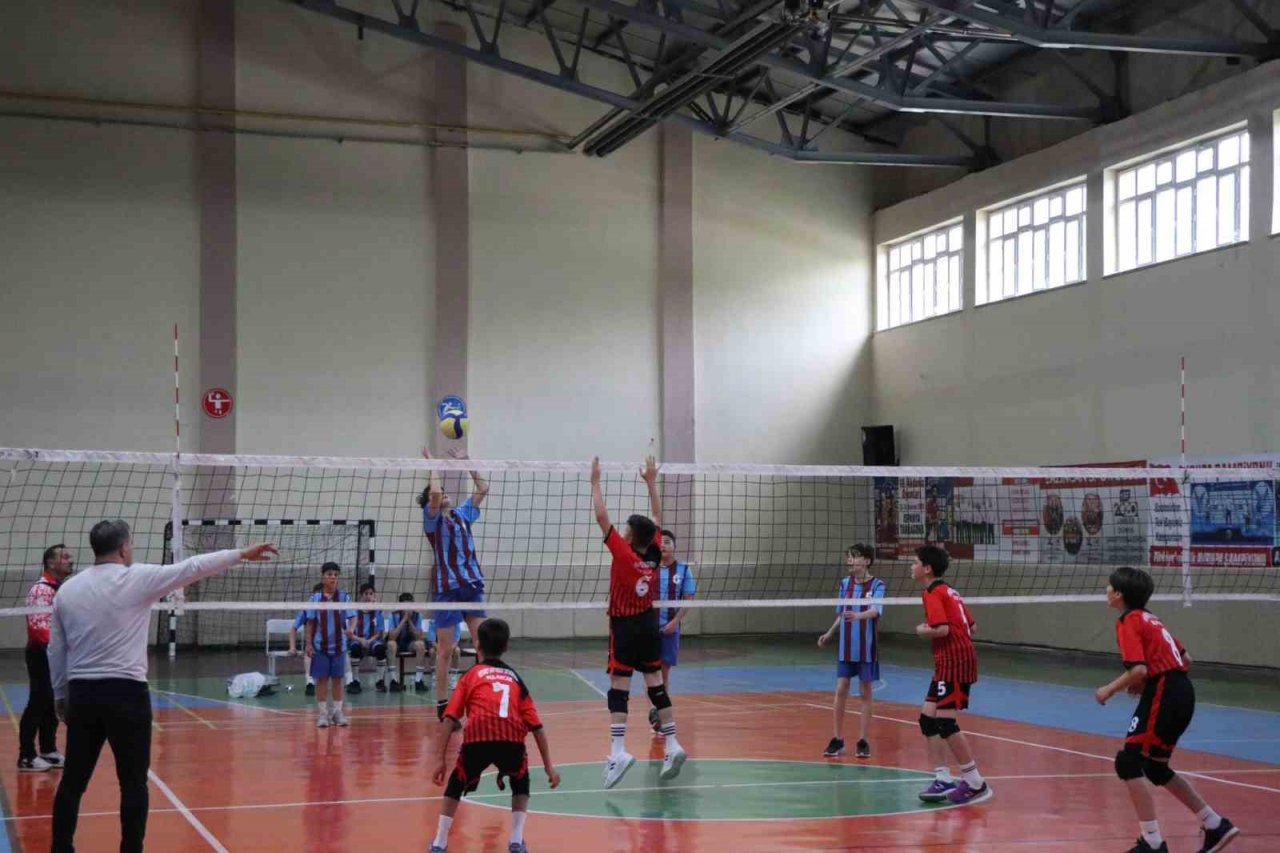 Filede yarı final mücadelesi