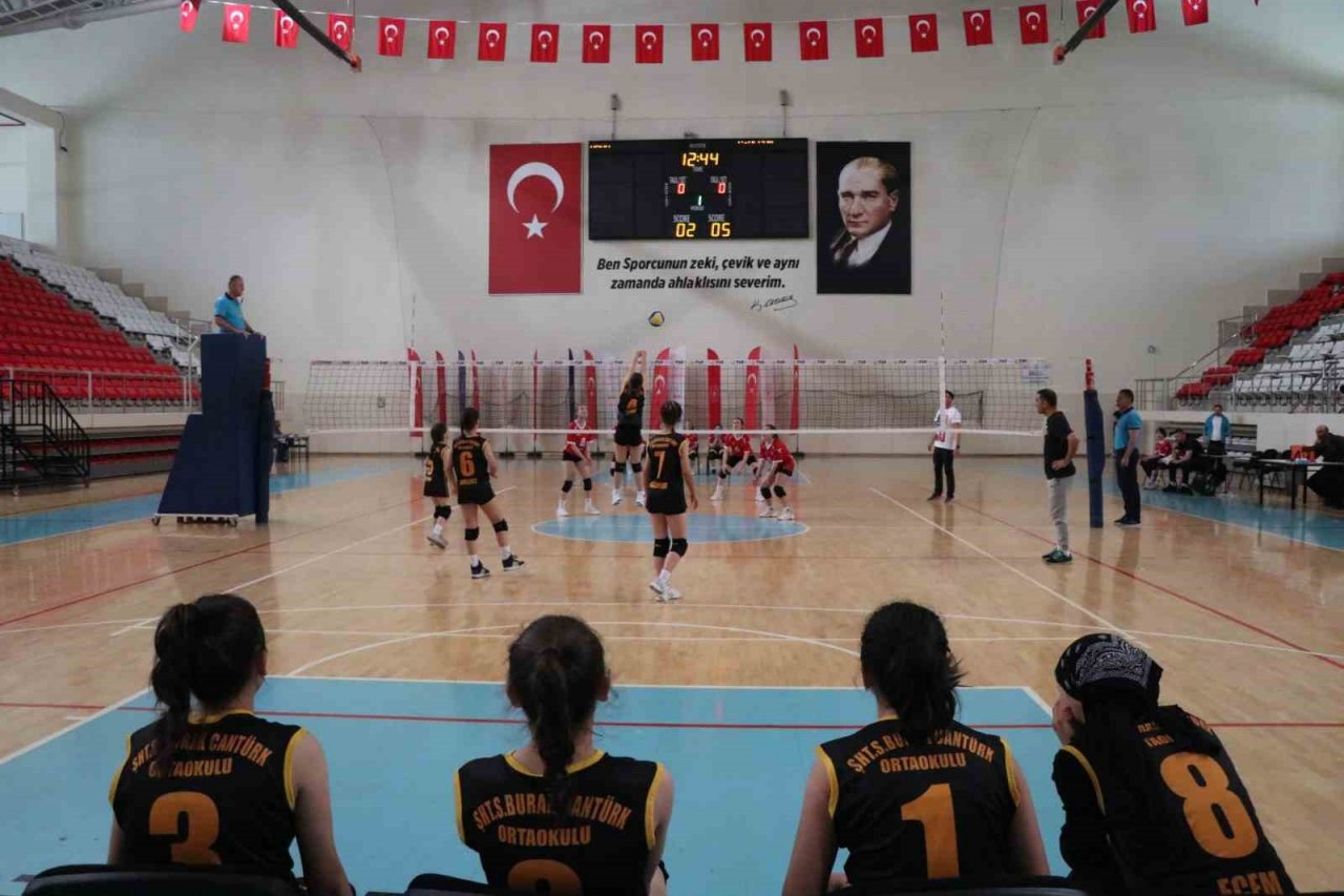 Filede yarı final mücadelesi