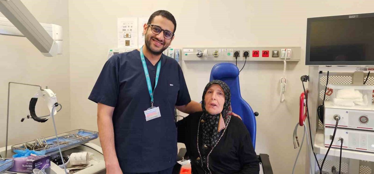 Dudağında kitle bulunan hasta 4 saatlik ameliyat ile sağlığına kavuştu