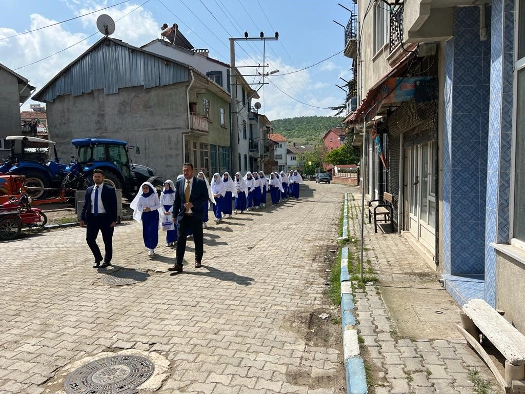 Simav’da hıdrellez ve hatim coşkusu