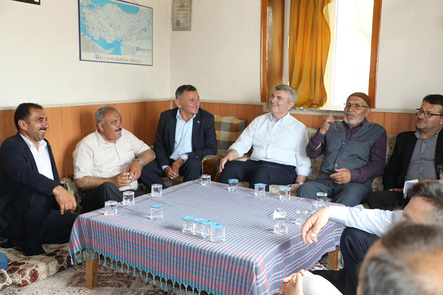 tahir-akyurek-1.jpg