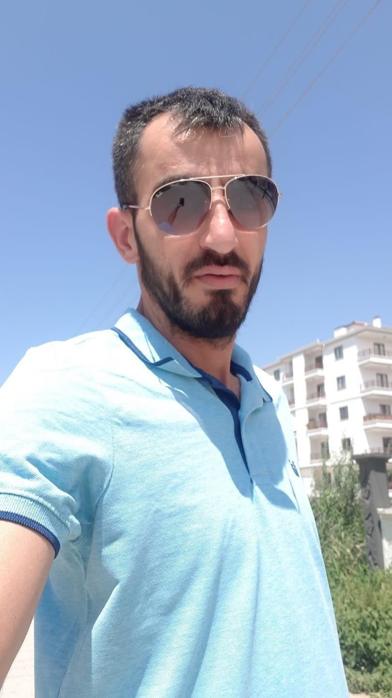 Kum karma makinesine düşen işçi feci şekilde can verdi