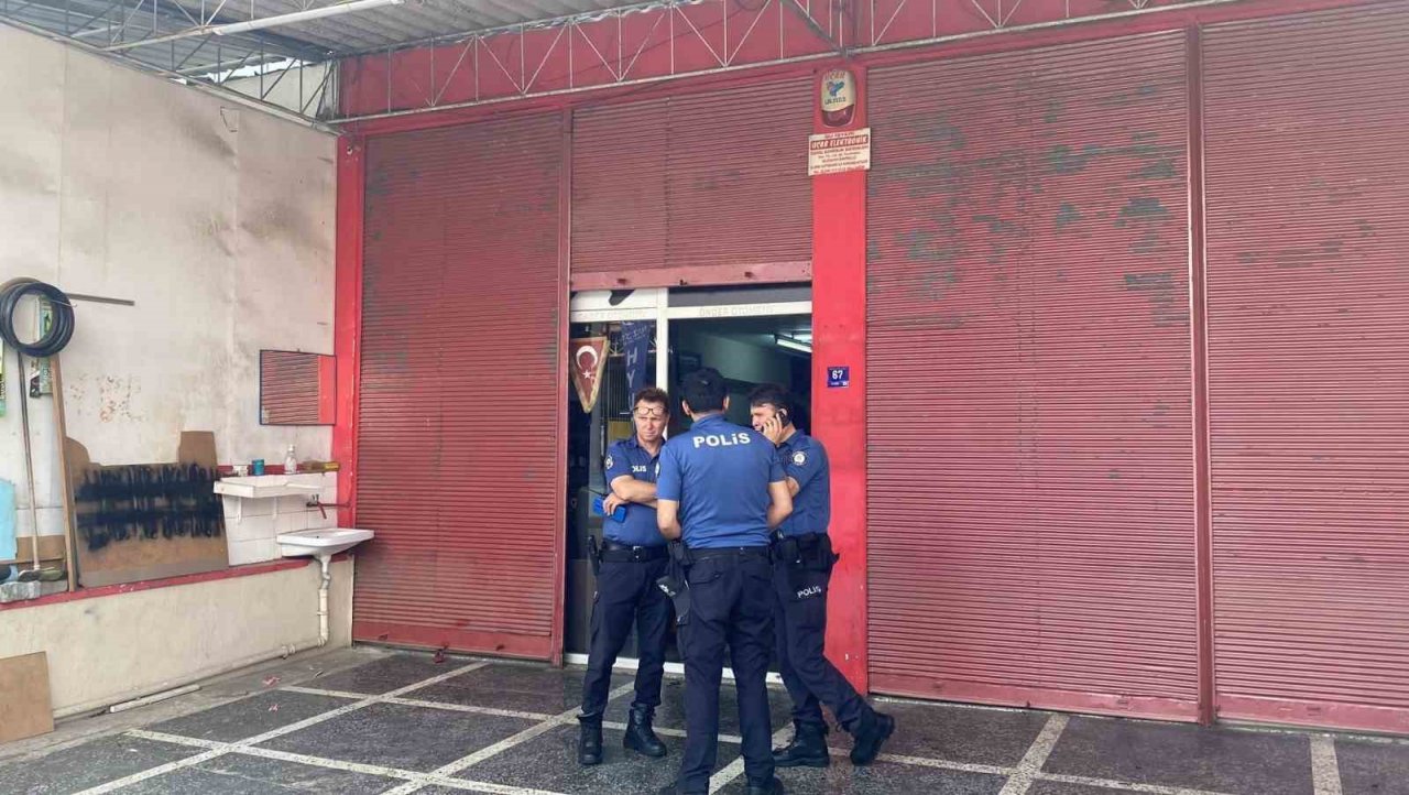 İş yerinde geçirdiği kalp krizi sonrası hayatını kaybetti