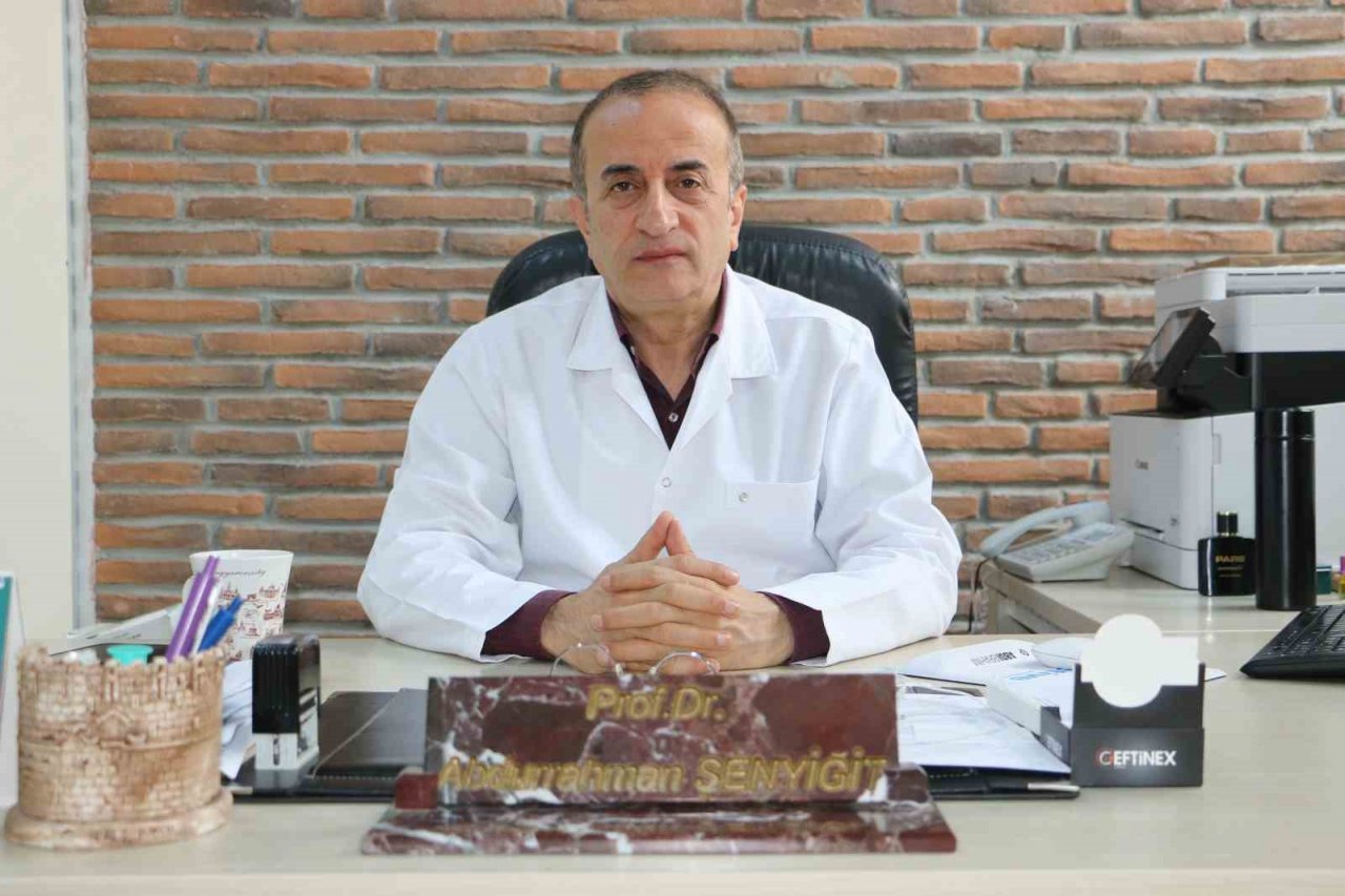 Prof. Dr. Şenyiğit’ten tozlu hava uyarısı: "Maskesiz dışarı çıkmayın"