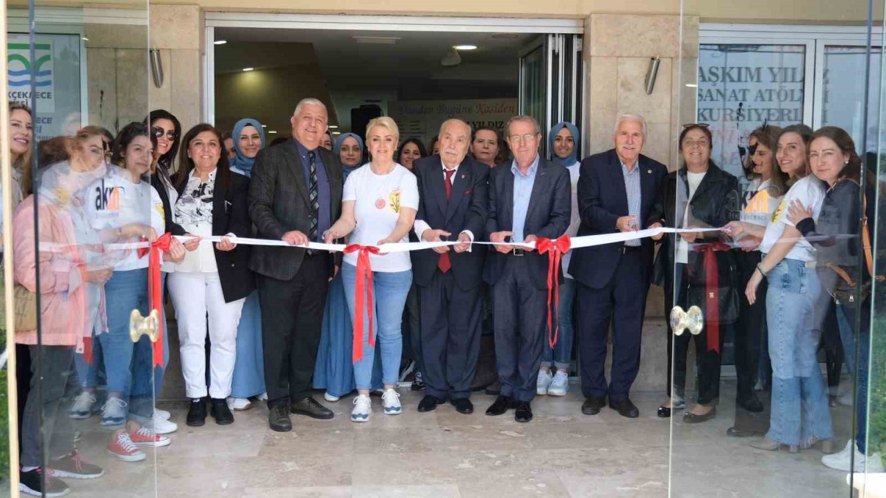 “Dünden Bugüne Kaşiden Çiniye’’ sergisi Büyükçekmece’de açıldı