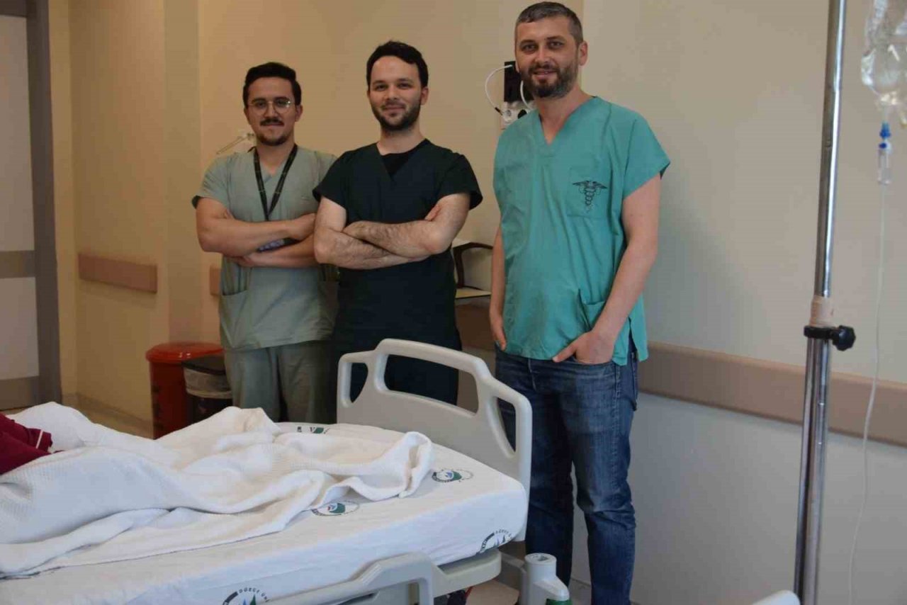 Böbrek taşlarından kapalı ameliyatla kurtulmak mümkün