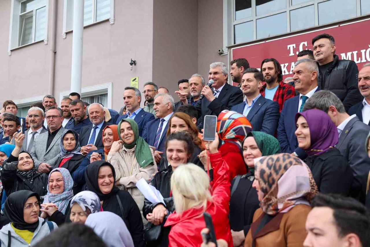 Başkan Yüce: "28 Mayıs’ta zafer türküleri söyleyeceğiz"