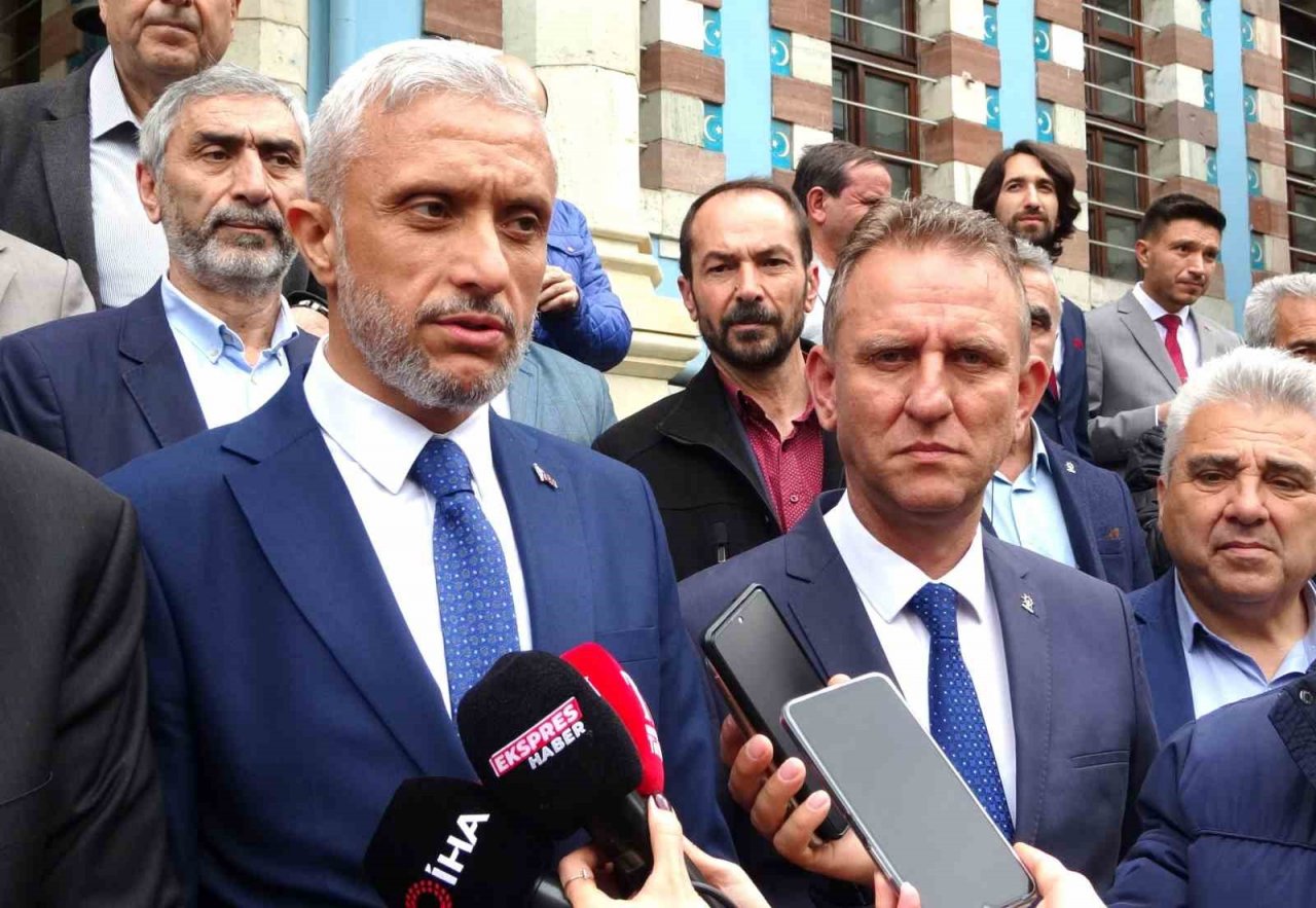 AK Parti Kütahya milletvekilleri mazbatalarını aldı