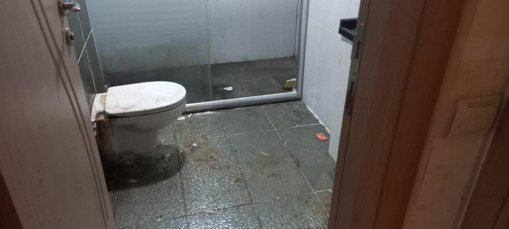 5 milyon liralık evden 50 ton çöp çıktı