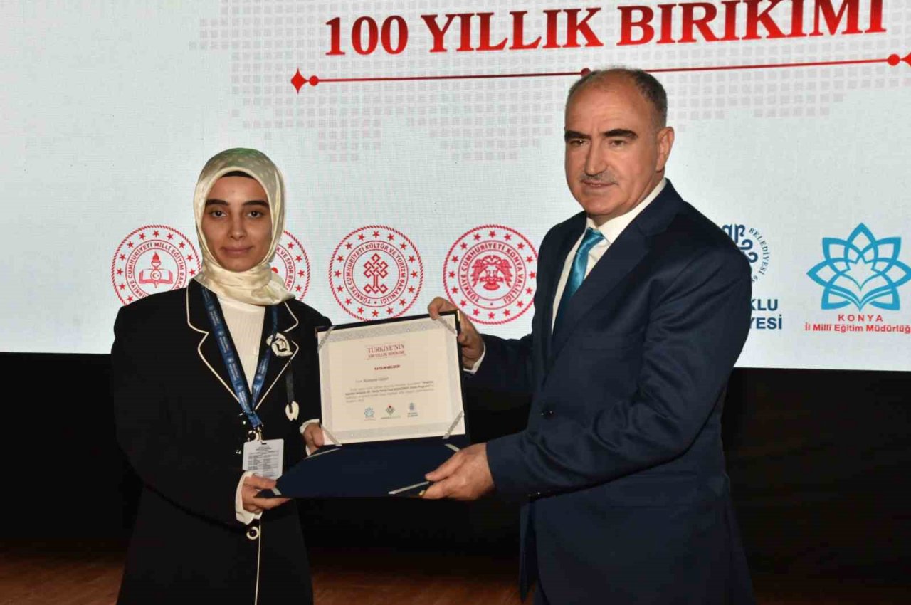 Konya’da Necip Fazıl Kısakürek vefatının 40. yıldönümünde anılıyor