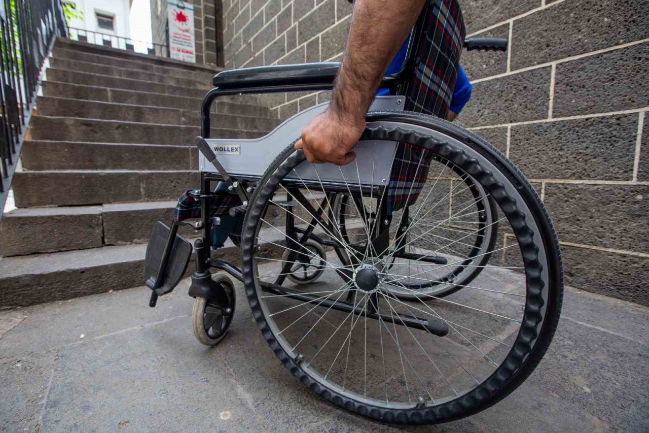 Fotono21 Derneği üyeleri engelliler için çekim yaptı